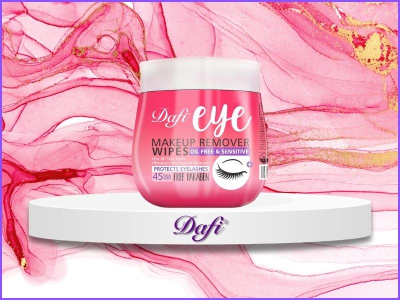 خواص و فواید دستمال مرطوب پاک کننده چشم دافی چیست؟