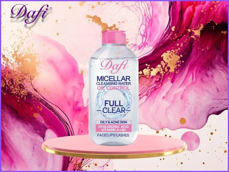 چرا میسلار واتر پوست چرب دافی یک انتخاب هوشمندانه است؟